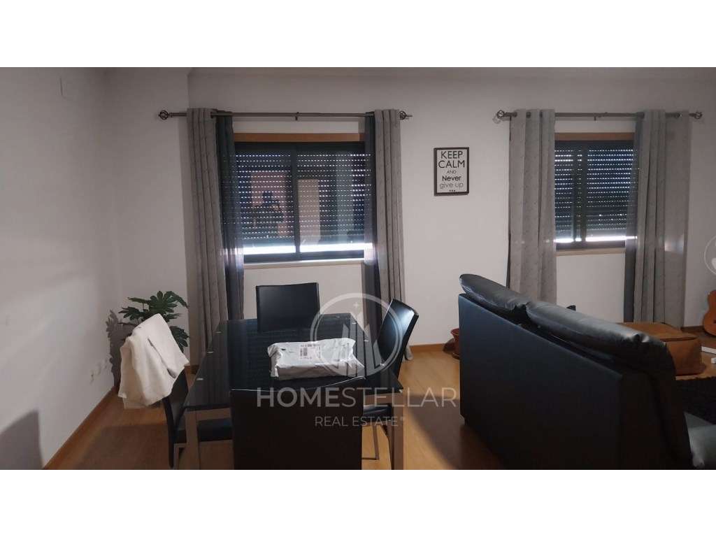 Apartamento T2 Atalaia com Arrecadação e Parqueamento - Grande imagem: 4/12