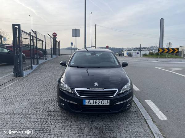 Peugeot 308 1.2 PureTech Allure EAT6 - 4