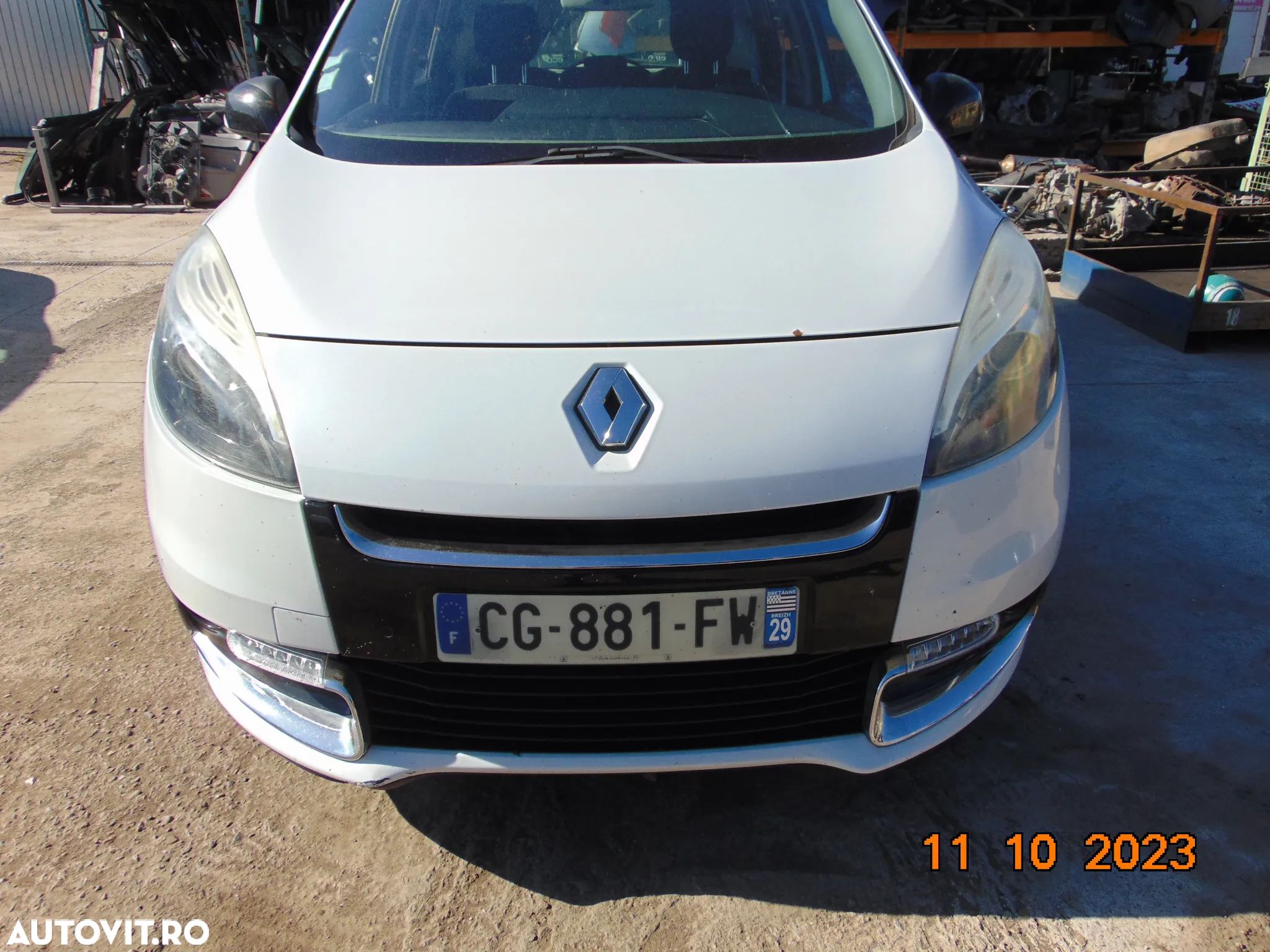 Capota Renault Scenic 3 an 2009-2016 capota motor dezmembrez scenic 3 1.6dci - 1