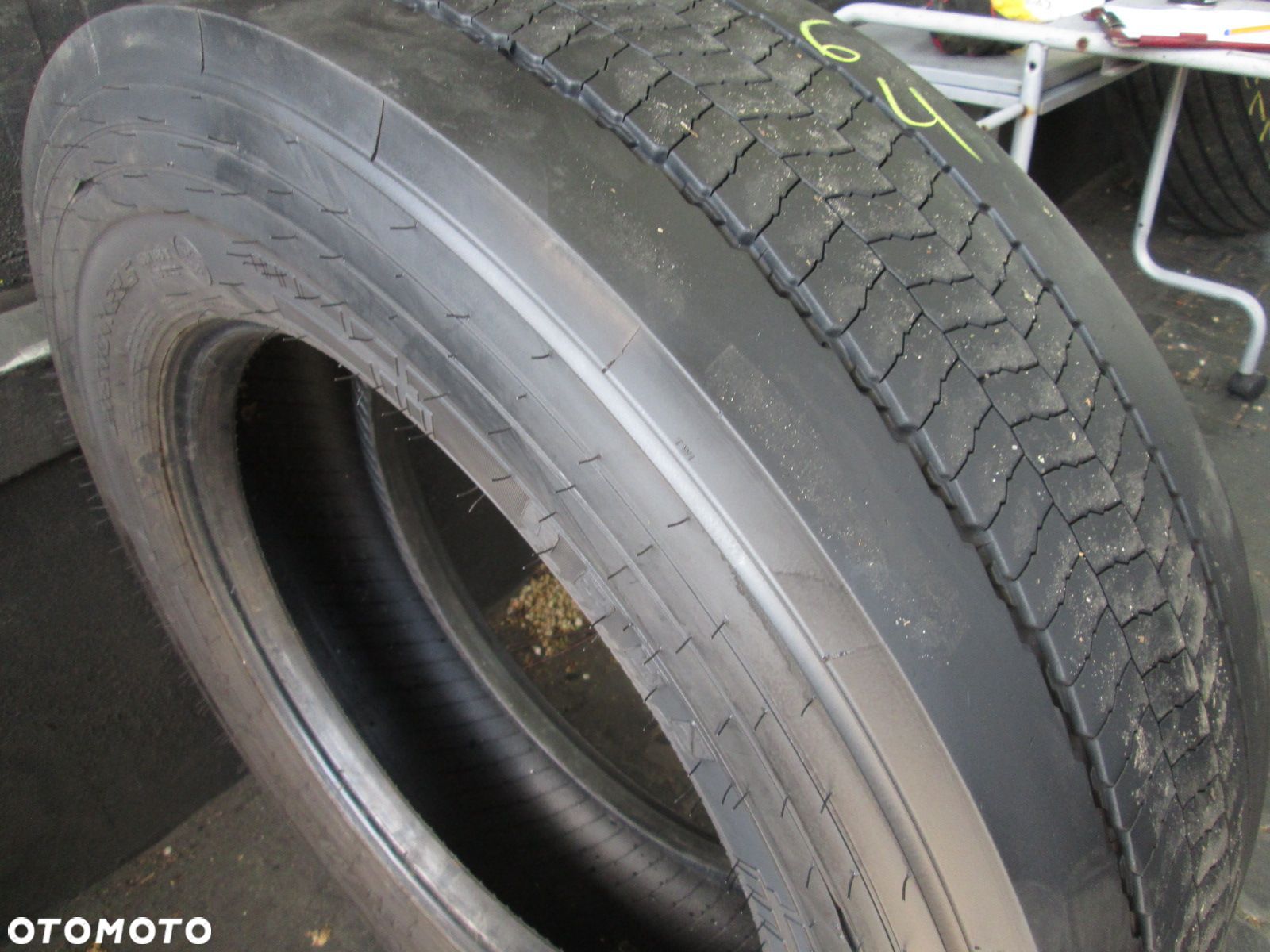 275/70r22.5 Pirelli MC01 XL - 1