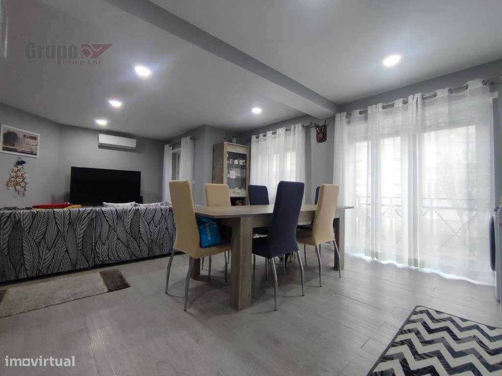Apart. T2 Remodelado na Quinta do Conde - Modernidade e Conforto Pr... - Grande imagem: 5/22