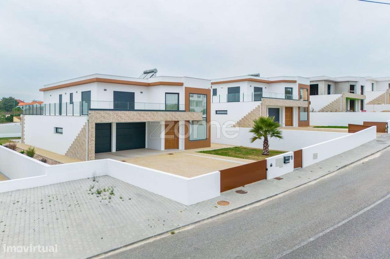 Moradia T4 com psicina - Grande imagem: 5/60