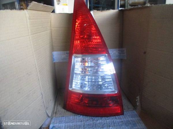 Farol Tras STOP1784 CITROEN C3 2006 1.4I 8V 75CV 5P CINZENTO ESQ - 1