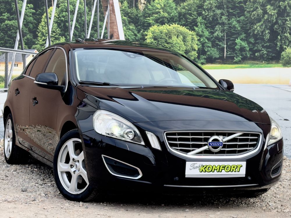 Volvo S60 II 2011