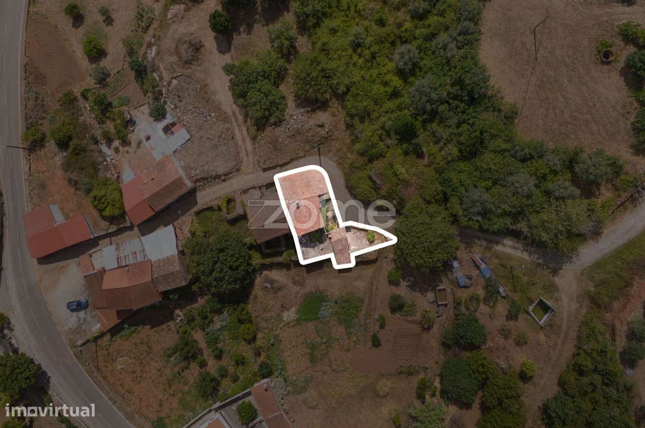 Moradia T2+2 | Garagem | Alvaiázere | Ao abrigo do Simplex-34