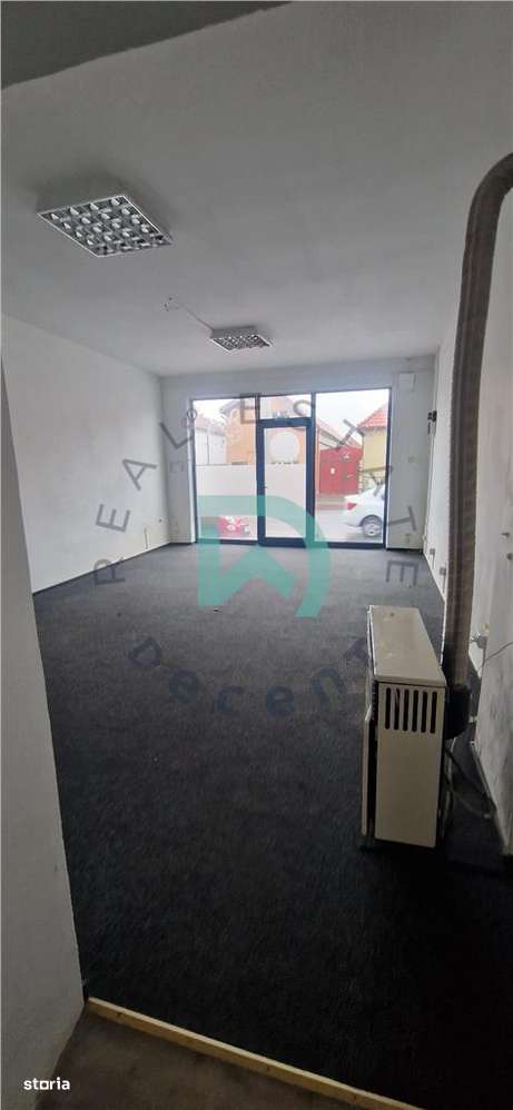 Spatiu Comercial 35  mp, str Aurel Vlaicu - Imagine principală: 4/9