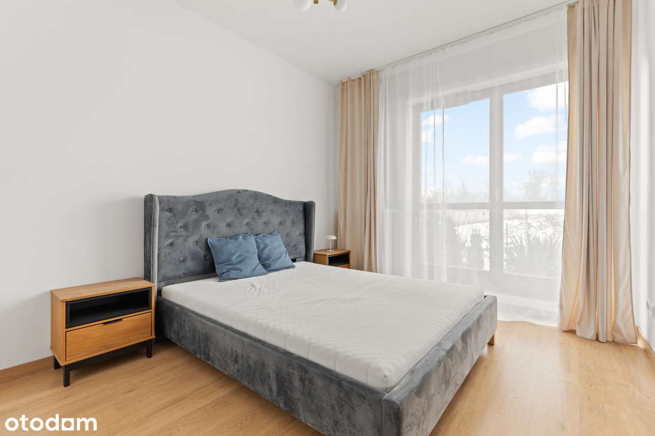 Słoneczne 3 pokojowe mieszkanie na Zawadach | Prywatny ogród-9