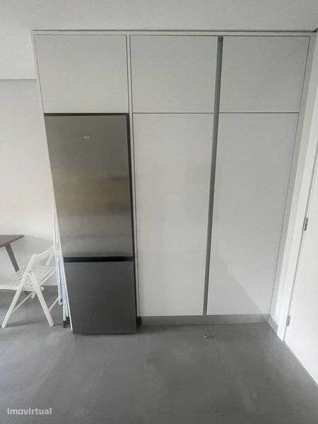 T2 Semi-novo com Varandas, Piscina e Garagem na Malveira - Grande imagem: 4/11