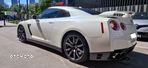 Nissan GT-R Premium Edition - 5