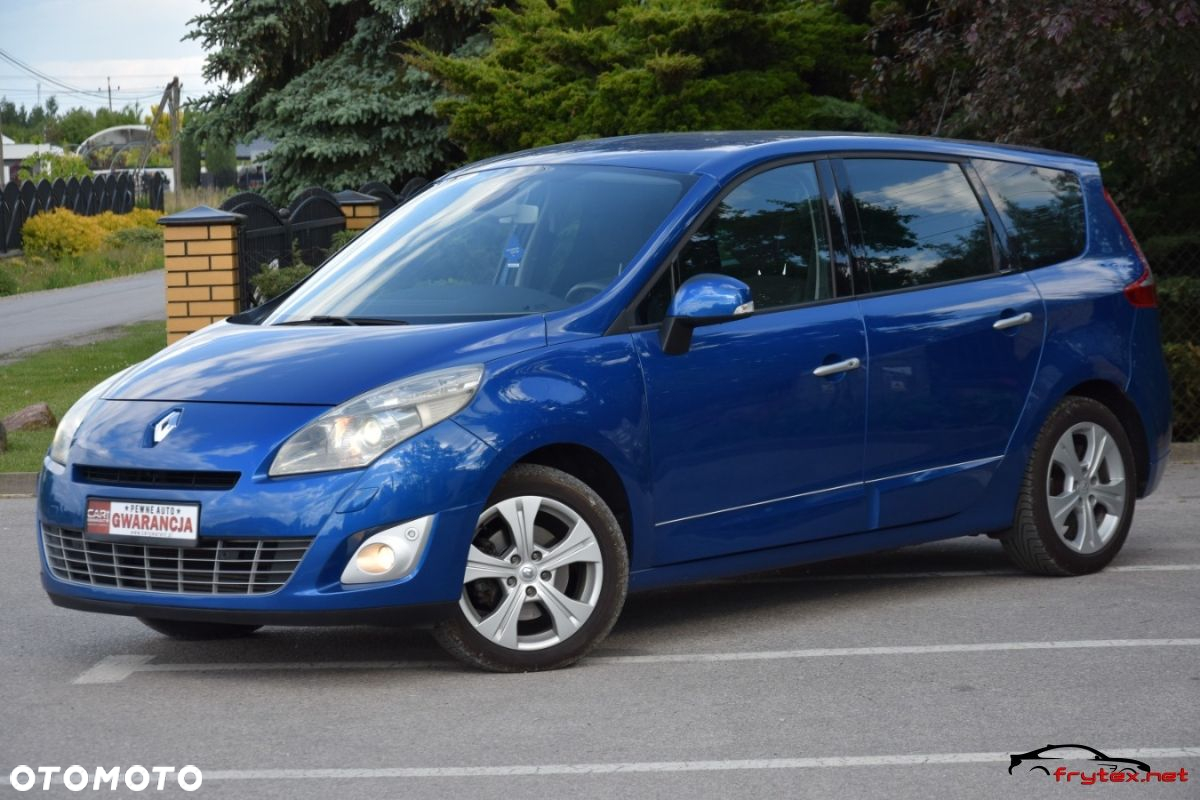 Renault Grand Scenic - 39