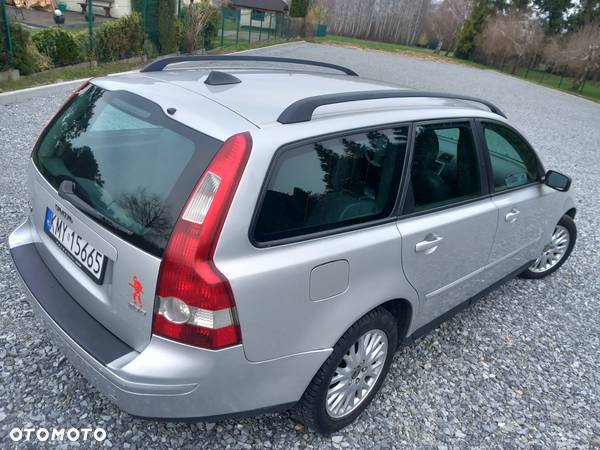 Volvo V50 2.0D Momentum - 9