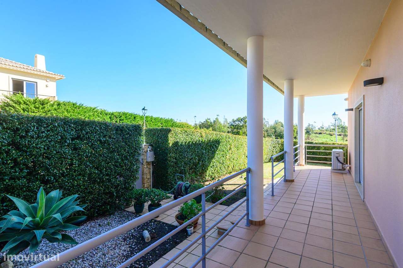 Moradia T3 com Jardim e Garagem | Construída em 2011 | São Pedro...-53