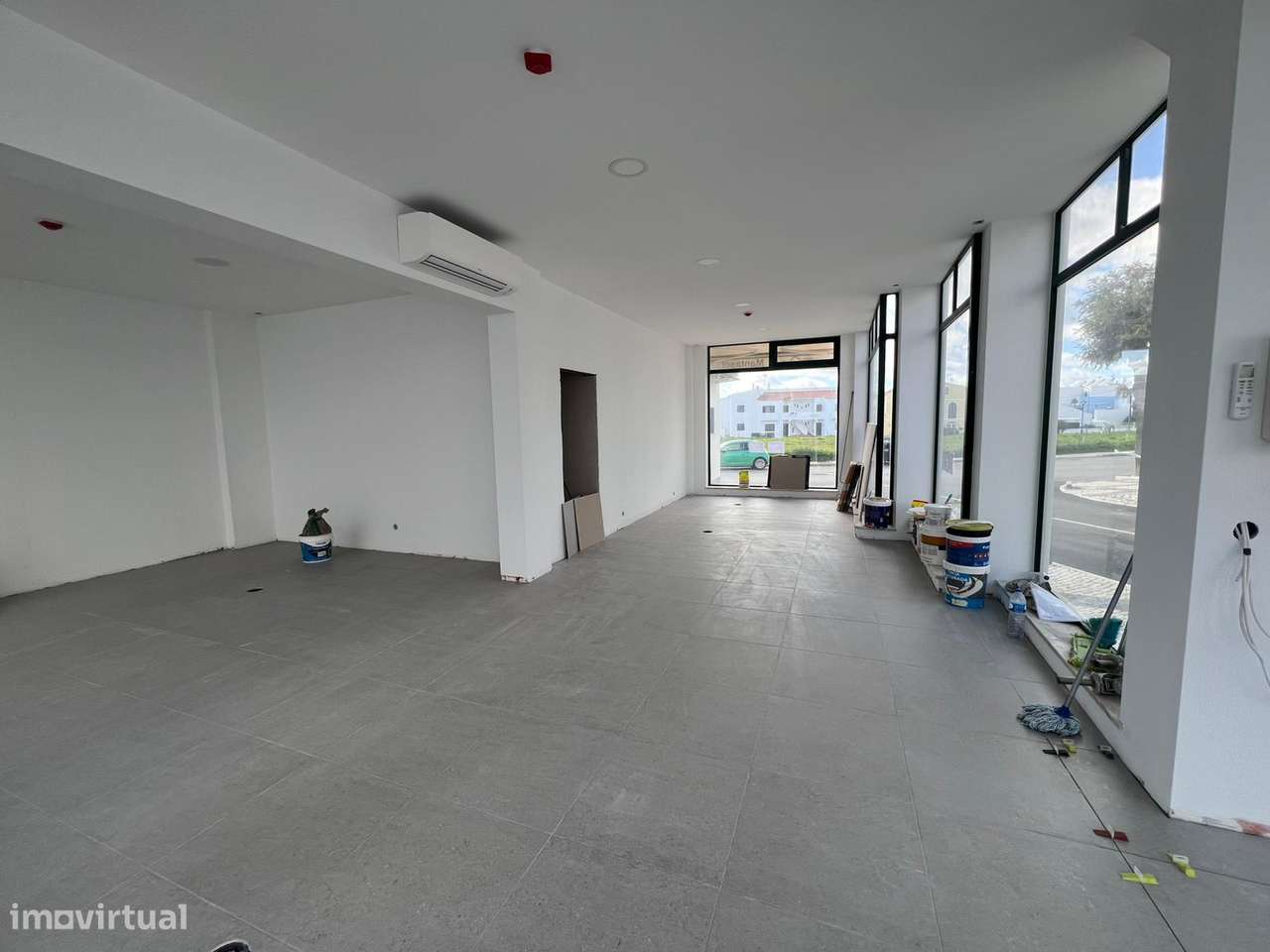 Loja a 50m da praia de Manta Rota - Grande imagem: 3/10