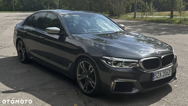 BMW Seria 5 M550i xDrive sport - 1