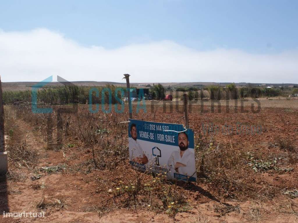 Terreno Rústico com 30% de Construção - Grande imagem: 3/9