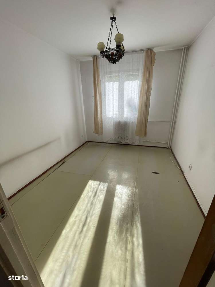 Vanzare apartament 3 camere Militari Gorjului Sector 6-7