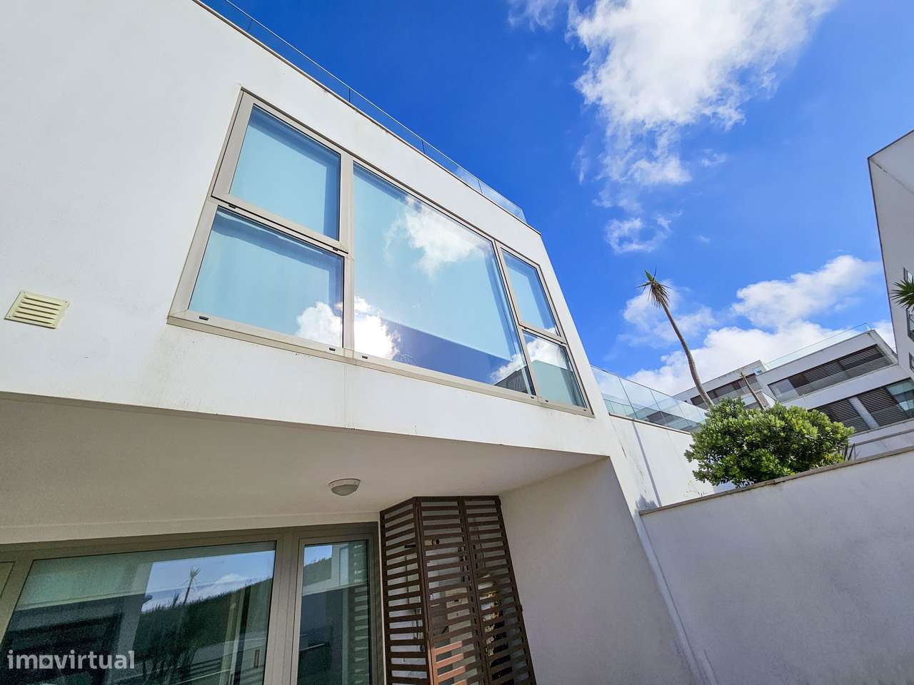 Luxo Contemporâneo à Beira-Mar _ Moradia T3+1 em Condomínio-26