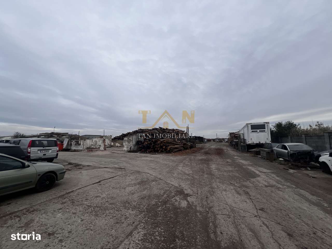 Teren industrial 17770MP Sacalaz ( Fosta ferma de Porci) - Imagine principală: 4/6