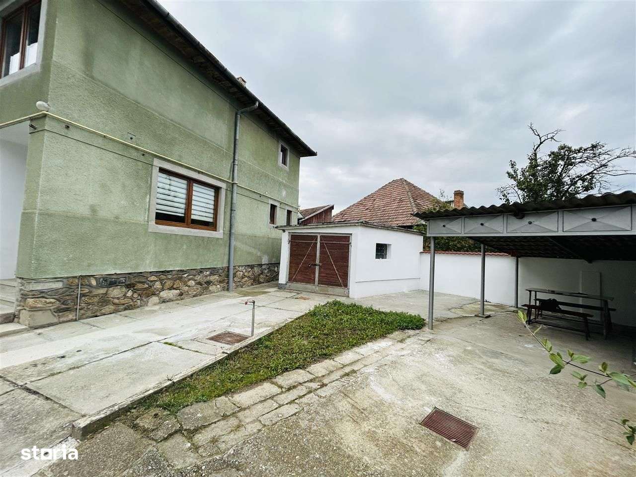 Casa tip duplex de vanzare in Calea Dumbravii – 130 mp utili, curte - Imagine principală: 5/11
