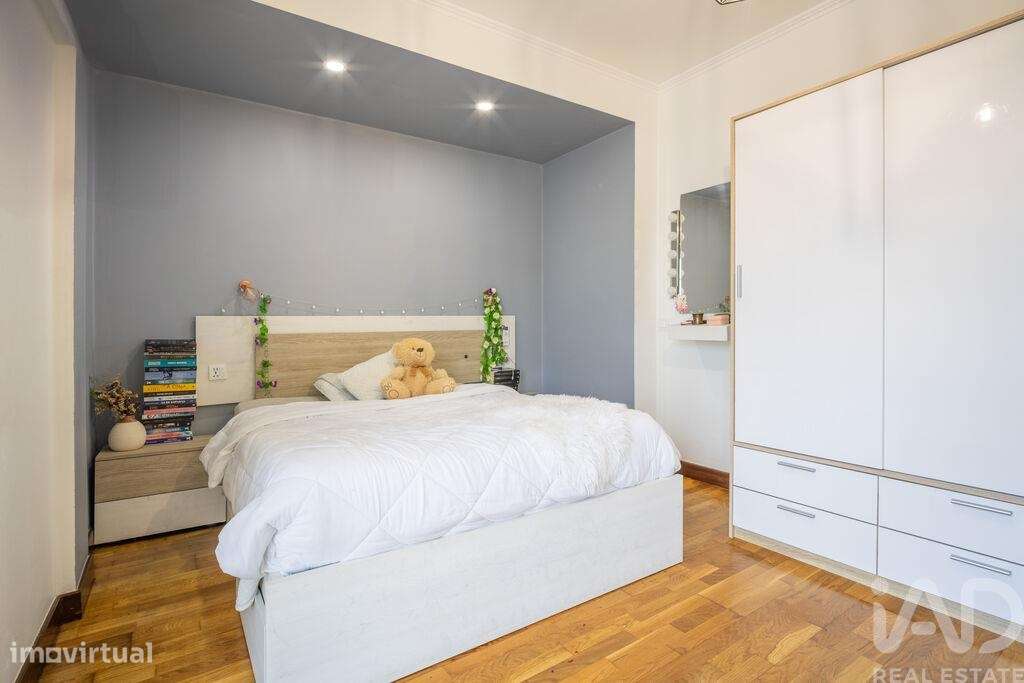 Casa / Villa T4 em Corroios de 200,00 m2 - Grande imagem: 3/30