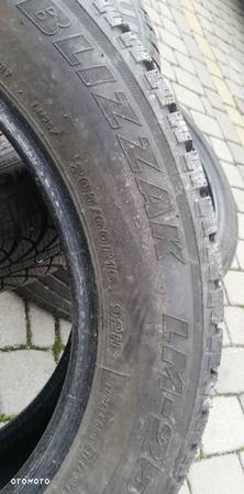 205/60/16 bridgestone blizzak lm25 - 2