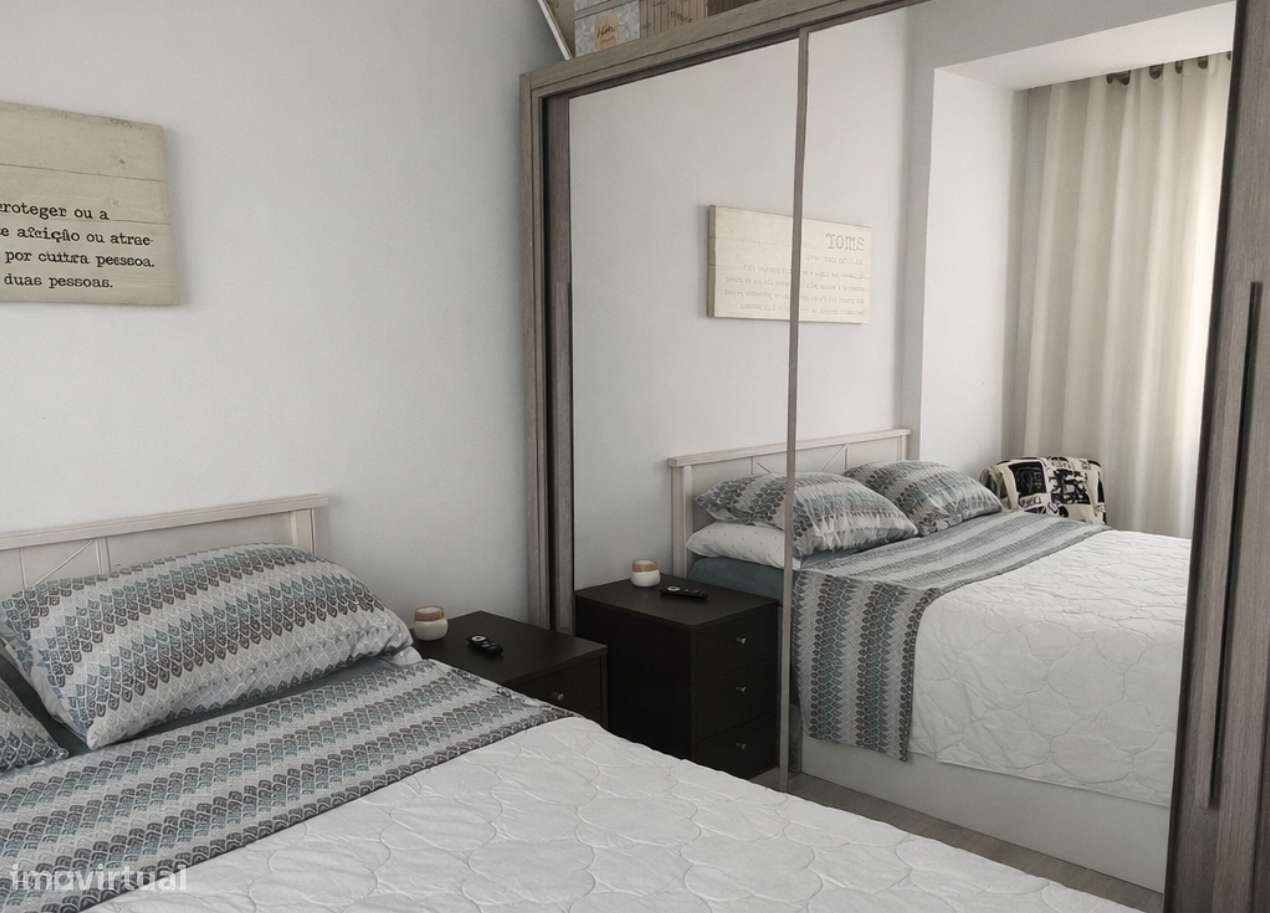 T3 com 2 casas de banho e boas acessibilidades-15