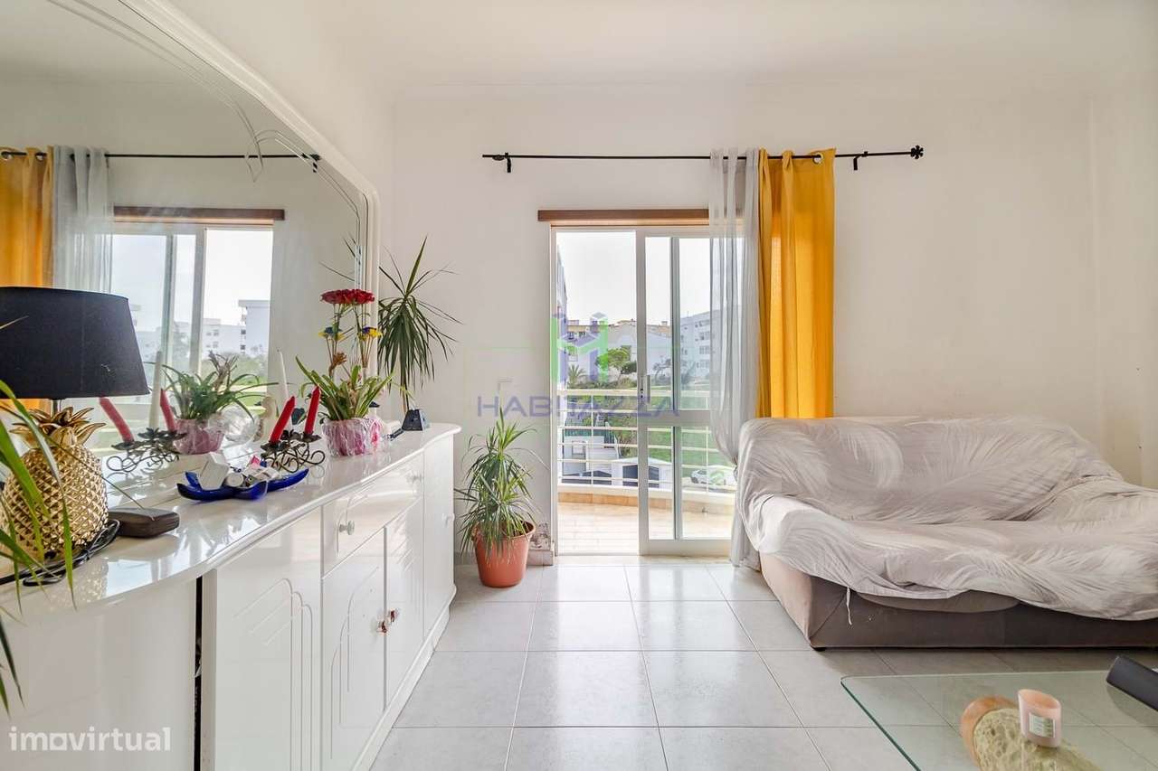 Apartamento T3 com boas áreas, e 3 varandas com vistas desafogadas, nu - Grande imagem: 4/25