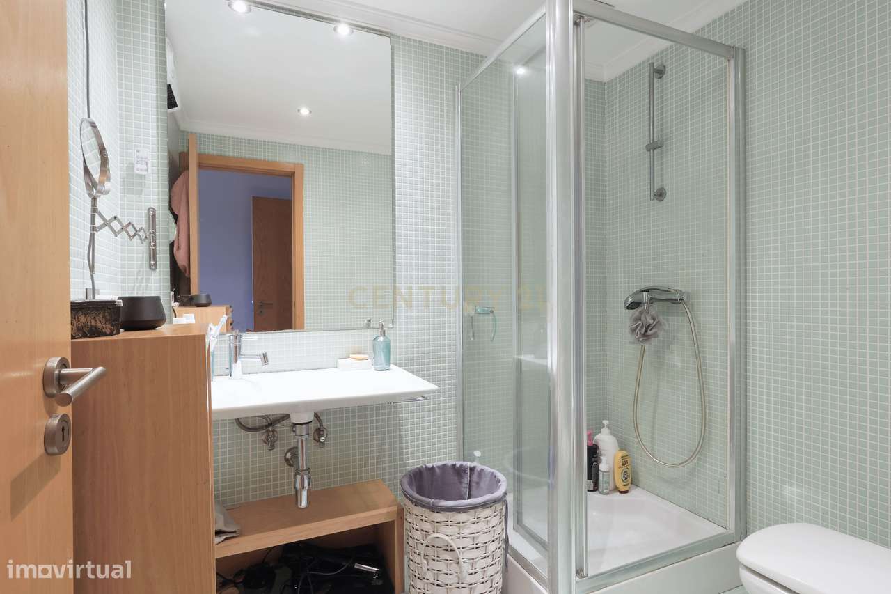 Apartamento T3 em Aguas Santas com Suite e garagem-2