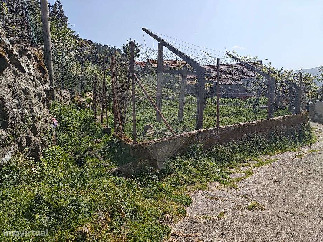 Moradia T3 para venda-5