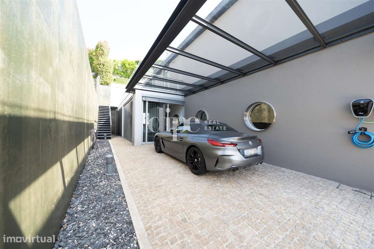 Luxuosa Moradia T3 com piscina, ginásio e jardins-26