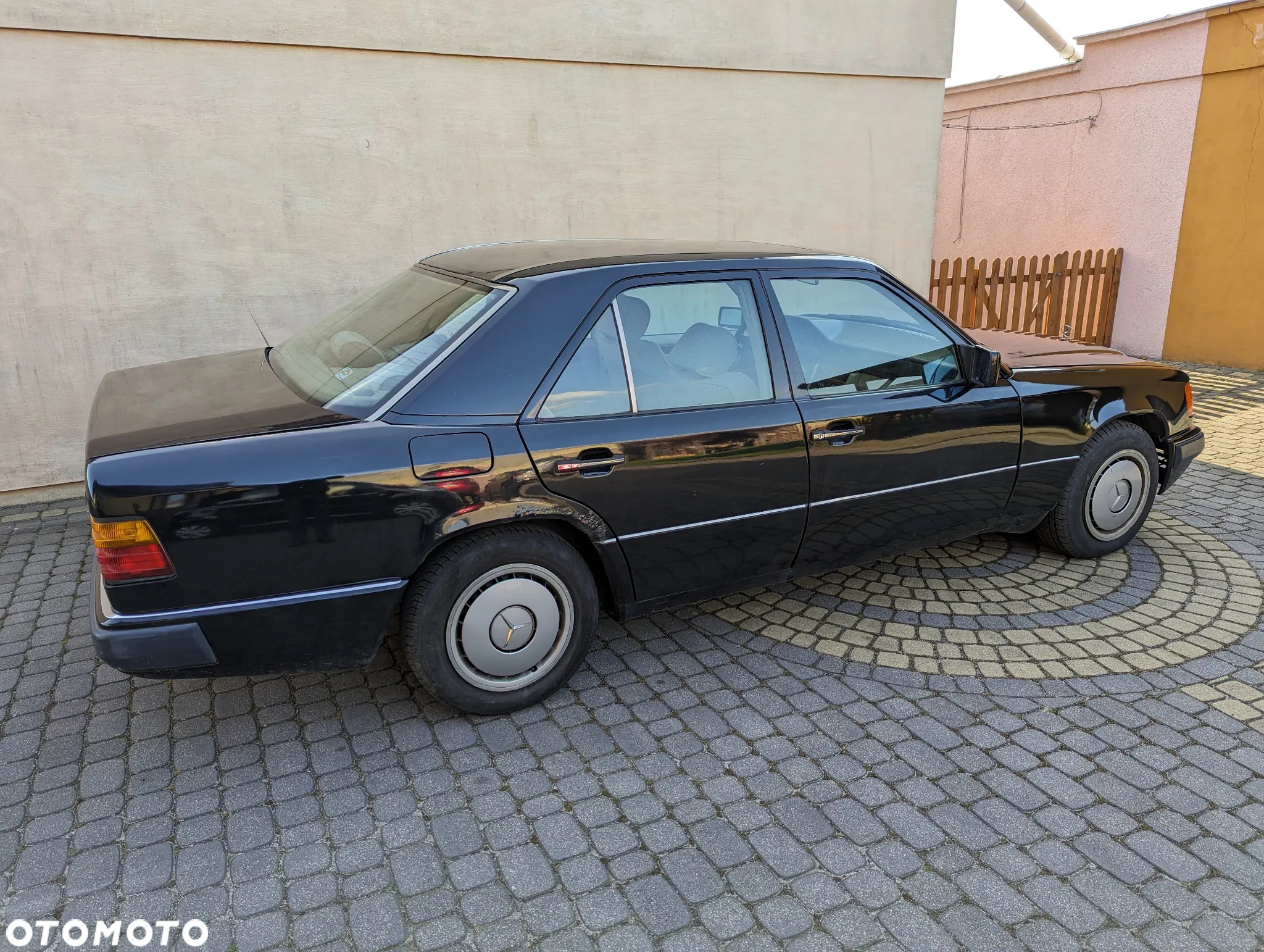 Mercedes-Benz W124 (1984-1993) - 7