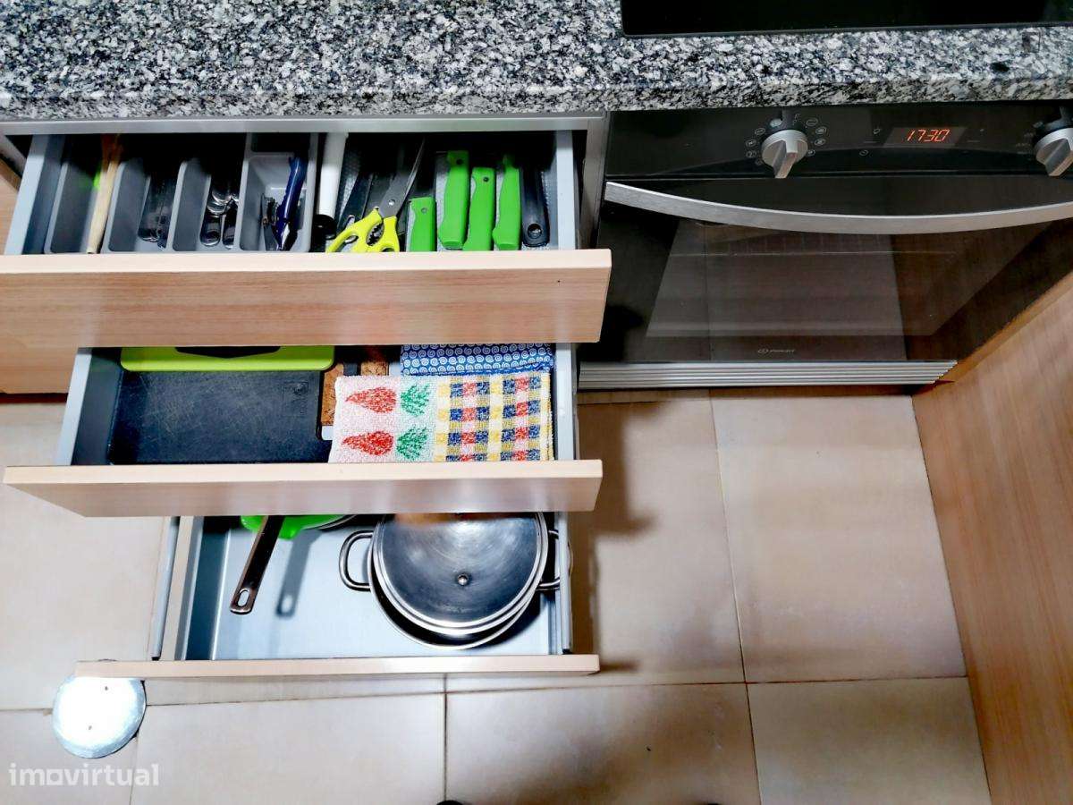 Apartamento com 1 quartos - localizado em Santo Ildefonso Porto - Grande imagem: 5/8