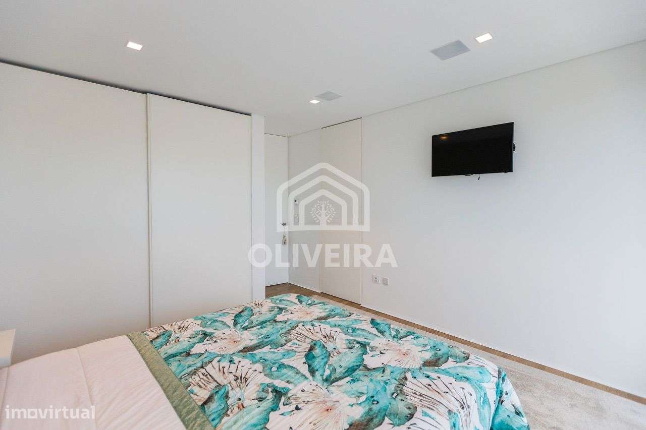 Moradia Térrea de Luxo em Barcelos-21