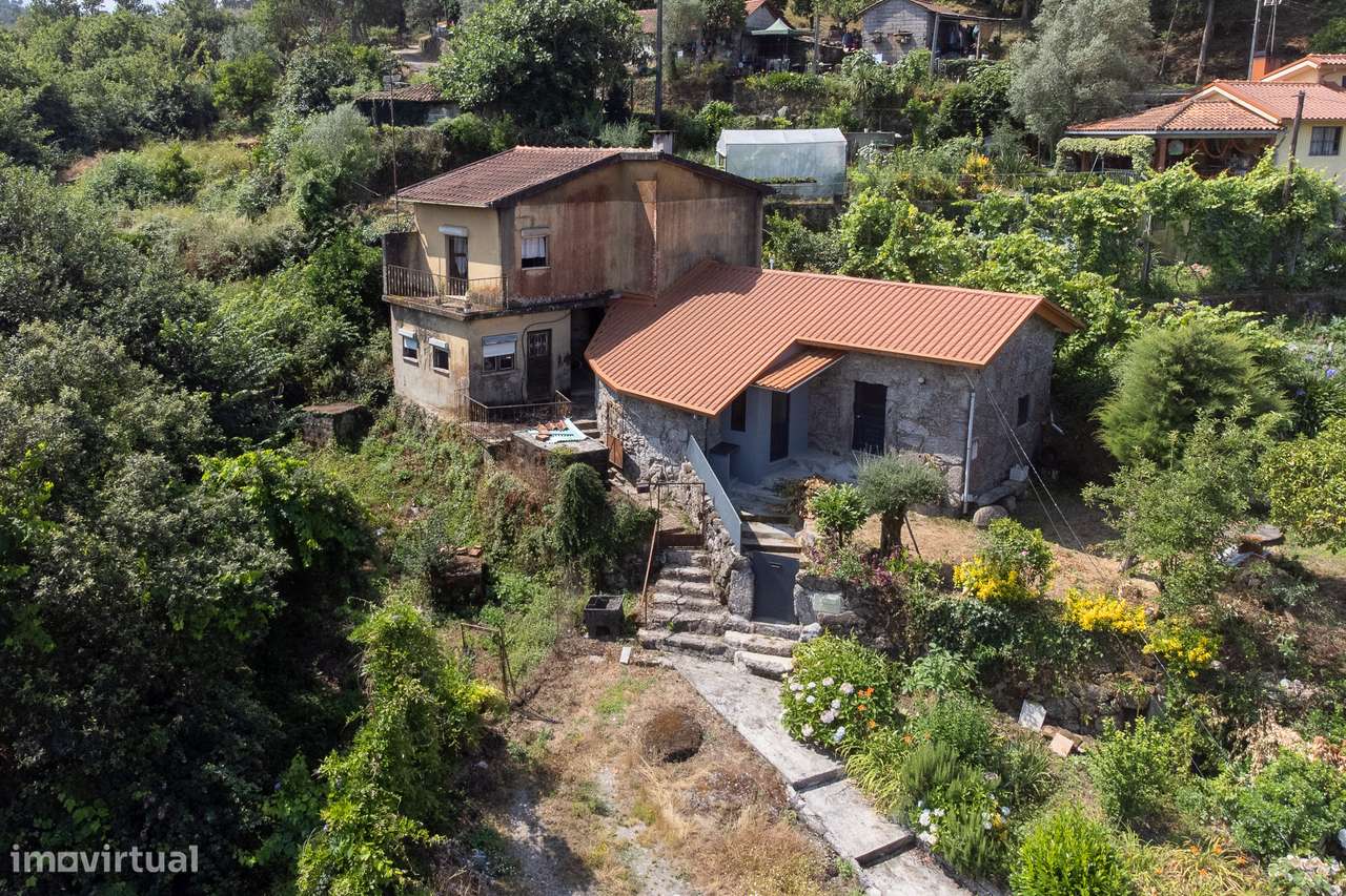 Moradia para Restauro, São João de Rei, Póvoa de Lanhoso-8