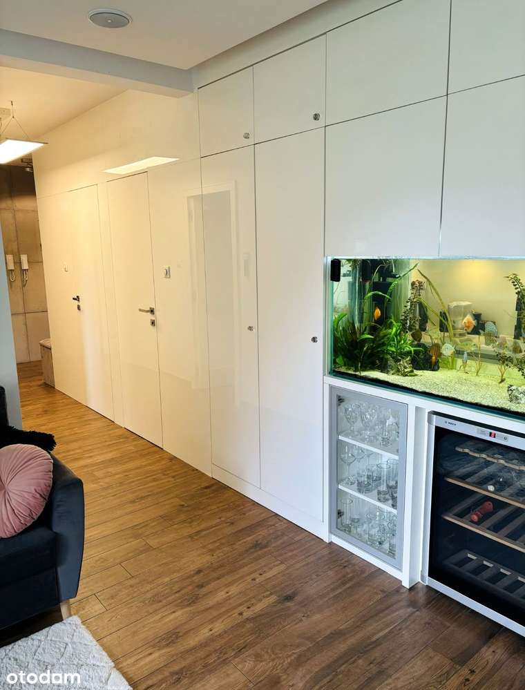 Ząbki 56 m2, 3-pok. wysoki standard, wyposażone + klimatyzacja, garaż-3