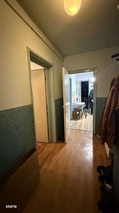 Apartament  cu 2 camere decomandate, zona Interservisan-5