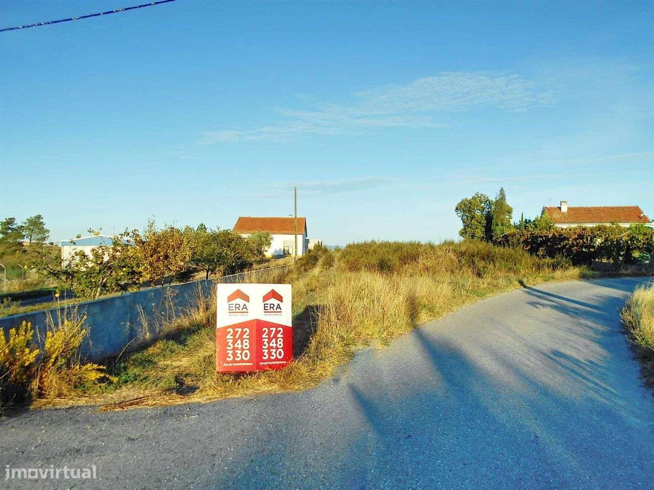 Terreno - Grande imagem: 2/4