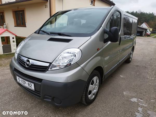 Opel VIVARO - 1