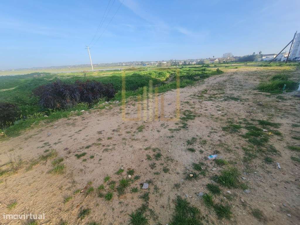 Lote de terreno à venda na Rua Francisco Sá Carneiro, Lagoa-13