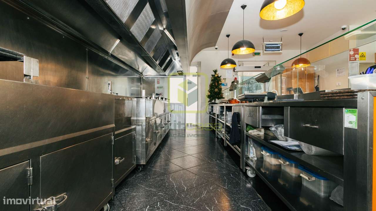 Restaurante e escritórios - Grande imagem: 4/13