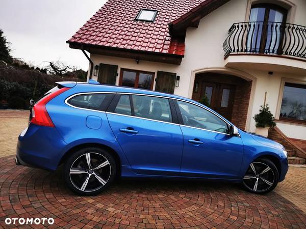 Volvo V60 D3 Geartronic R-Design - 13