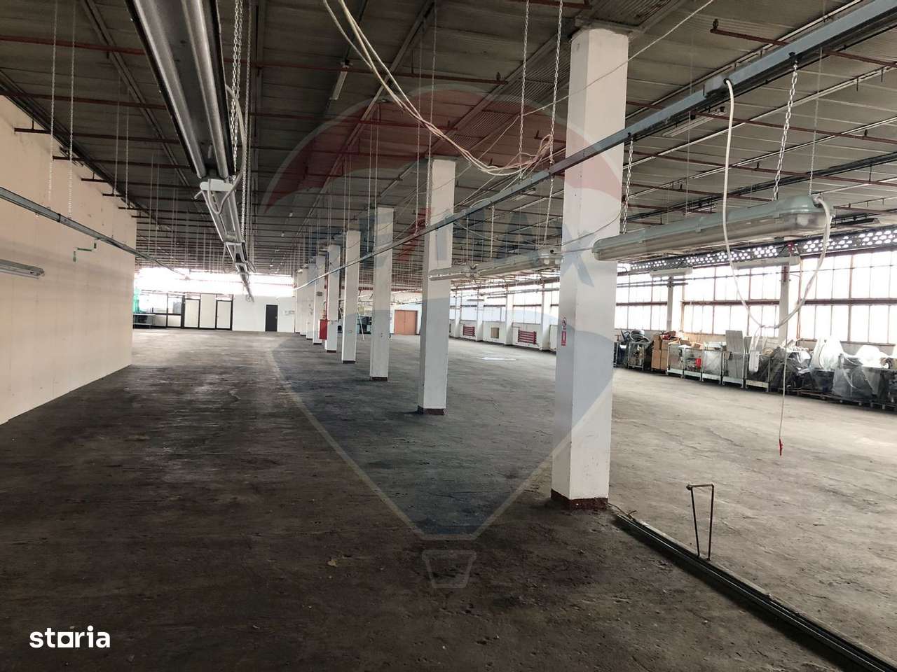 Hala 400 m productie - depozitare  – Lift 3t, Acces TIR, zona Aeroport - Imagine principală: 4/8