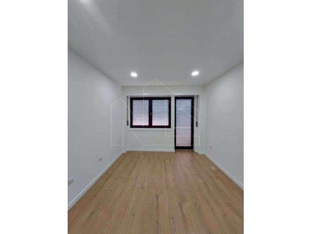 Apartamento T4 - Centro de Aveiro - Grande imagem: 4/9