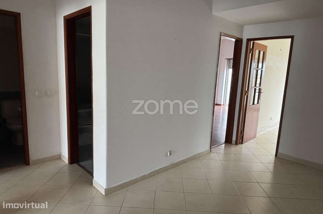 Apartamento de 4 Assoalhadas Qta do Rouxinol - Grande imagem: 5/30