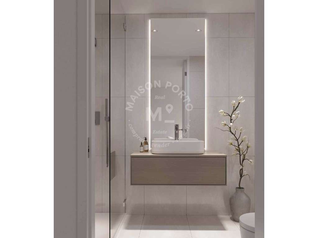 Apartamento T1 com Varanda e Lugar de Estacionamento inserido em Co...-29