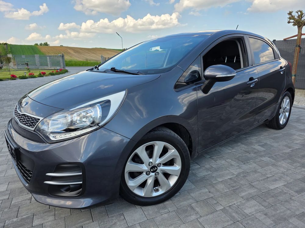 Kia Rio III 1.2 Dream Team Edition 2015