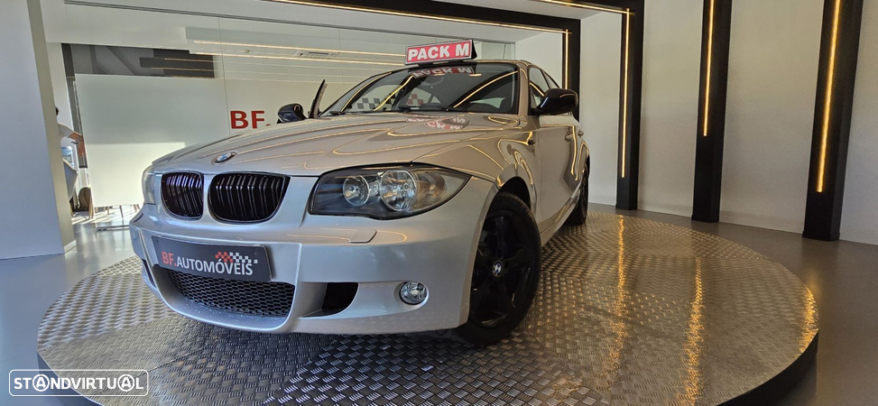 BMW 118 d Pack M - 16