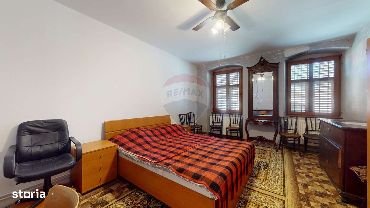 Casă autentică mocănească | Grădină 881 mp | Zonă liniștită | Săcele-17