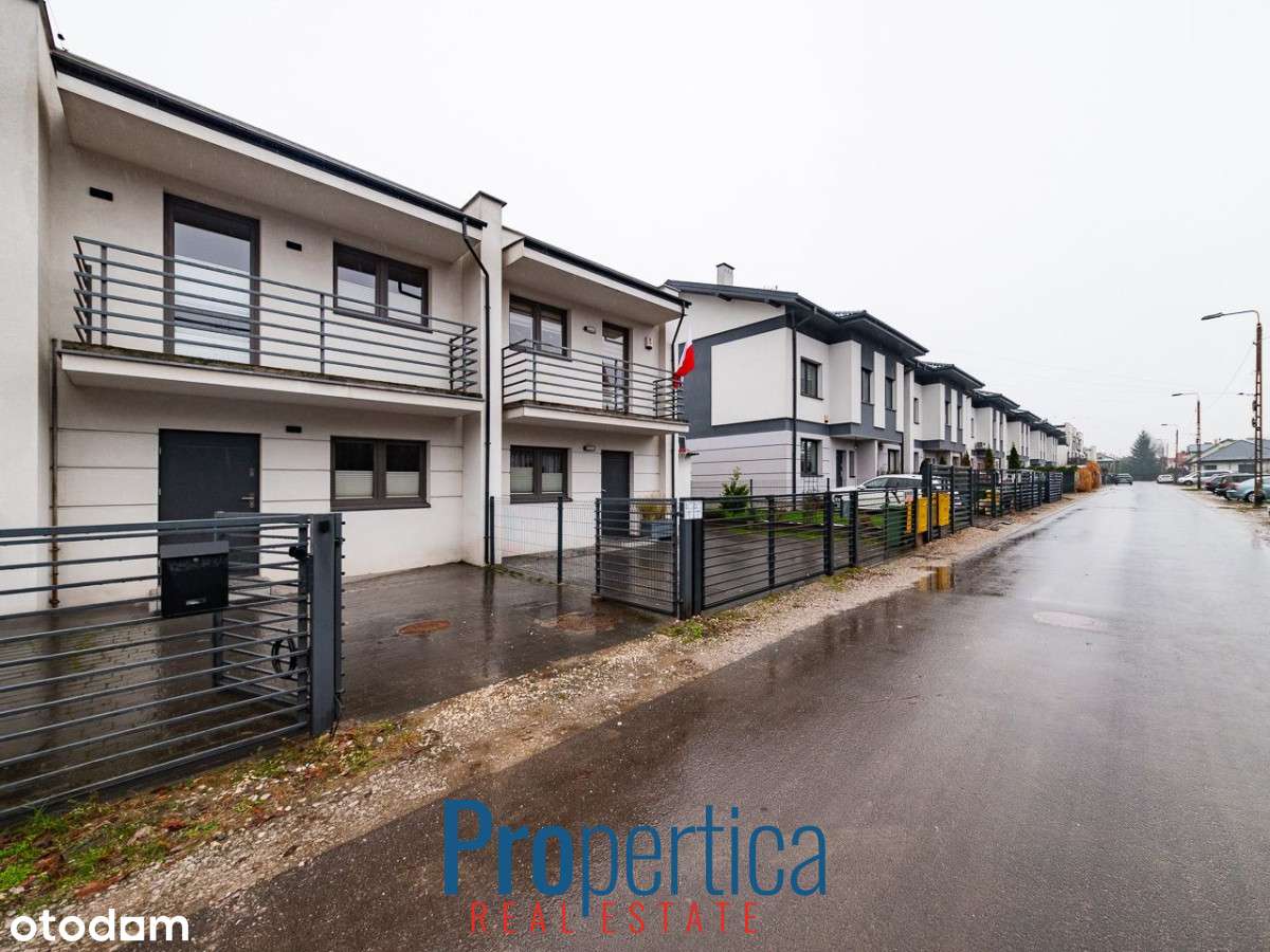 Salon z oddzielną kuchnią + 3 pokoje-16