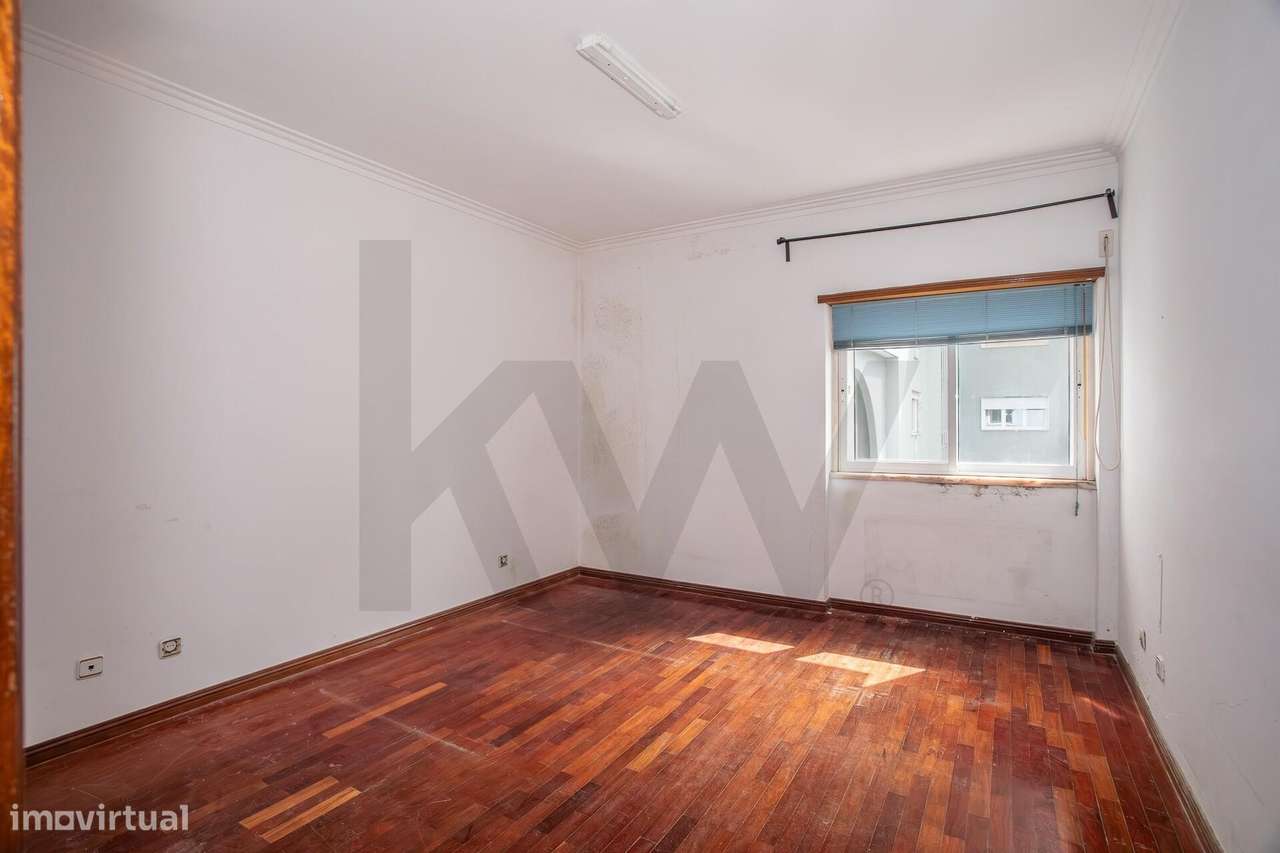 T3 Ramada - Jardim da Radial | 122 m2 +26,5 m2 | Sala com Lareira | Su - Grande imagem: 5/31